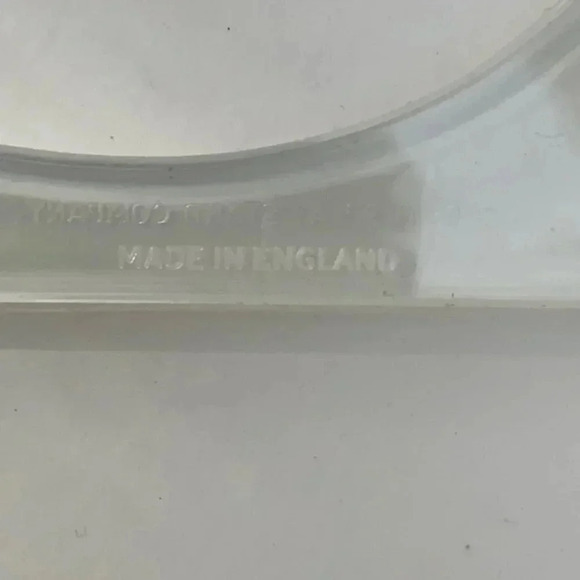 1979 WEDGWOOD Christmas Plate & Stand - Picture 6 of 7